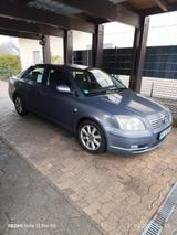 Toyota Avensis - gebrauchte Toyota Avensis aus dem Jahr 2006