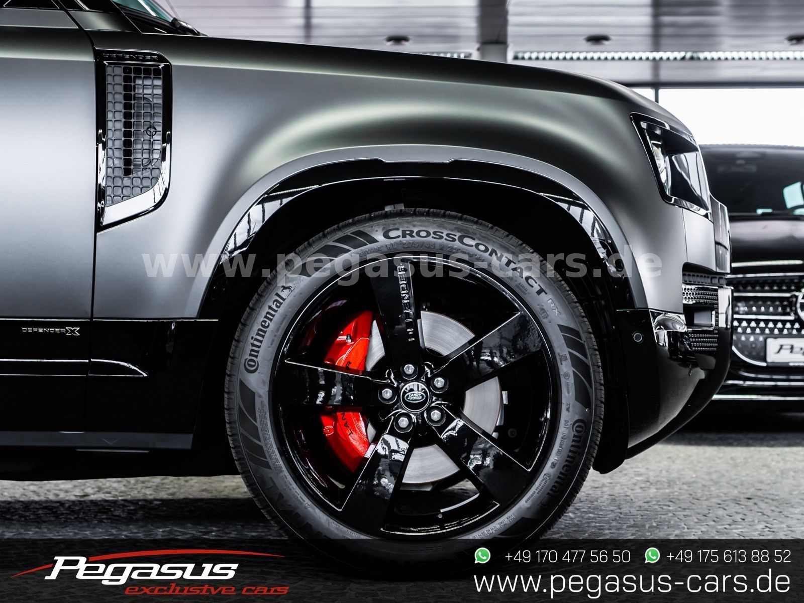 LAND ROVER Defender - 17