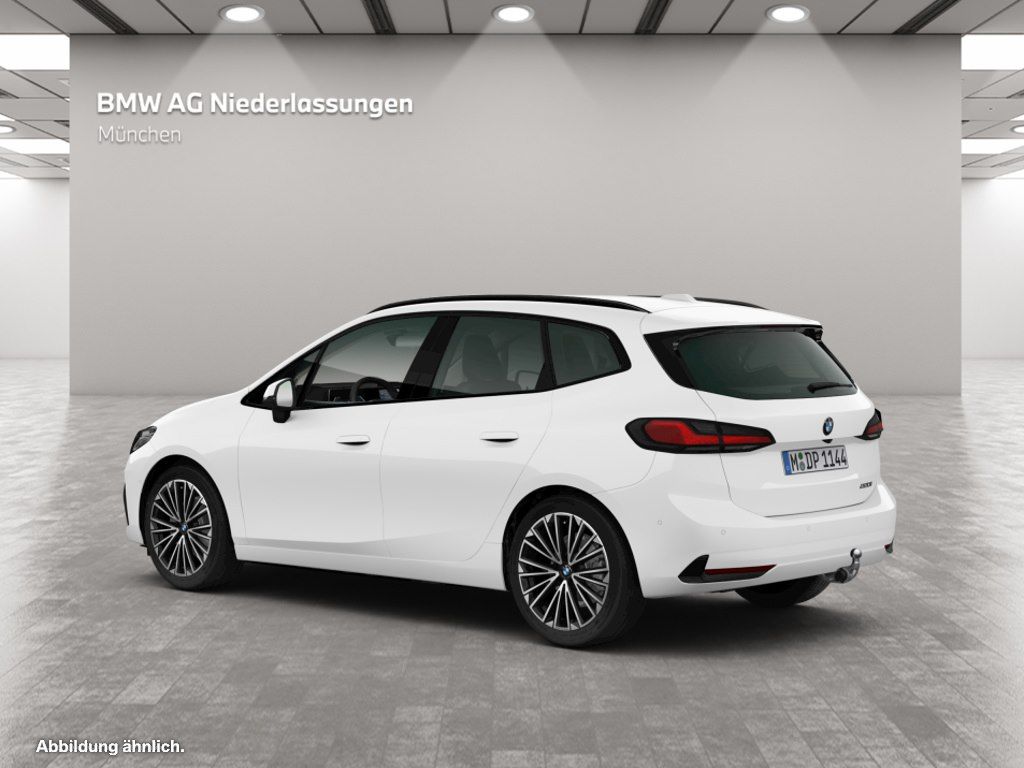 BMW 220 Active Tourer - Bild 8