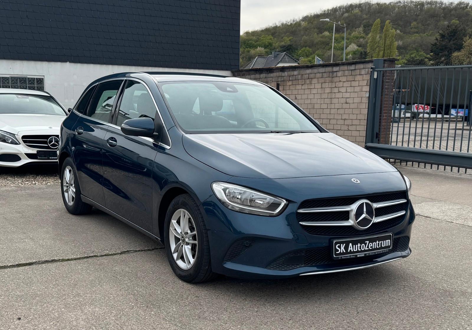 Mercedes-Benz B 180 | Carplay | Klimaut.| PDC V+H | Tempomat