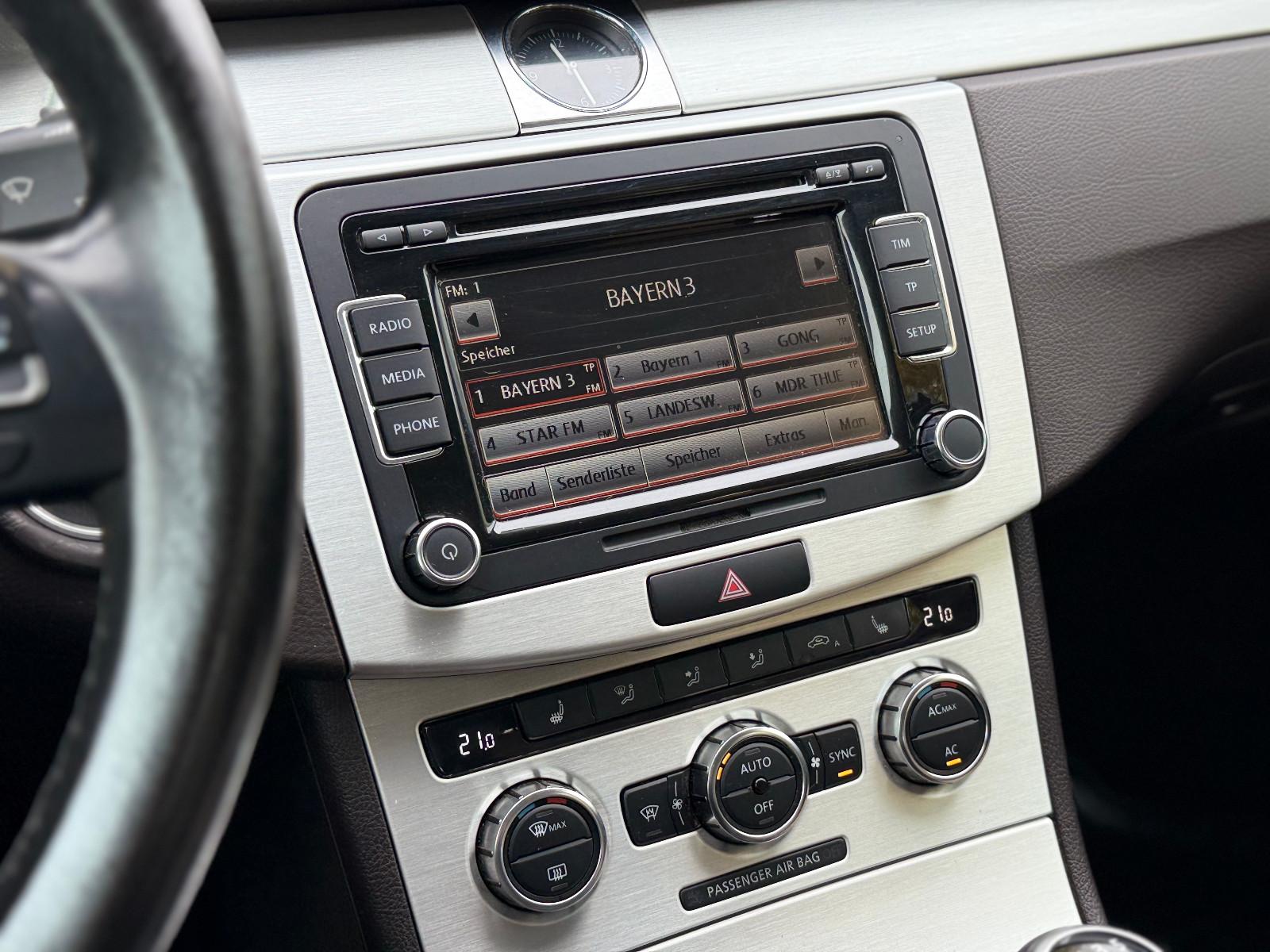 Volkswagen Passat 2012 — photo 9