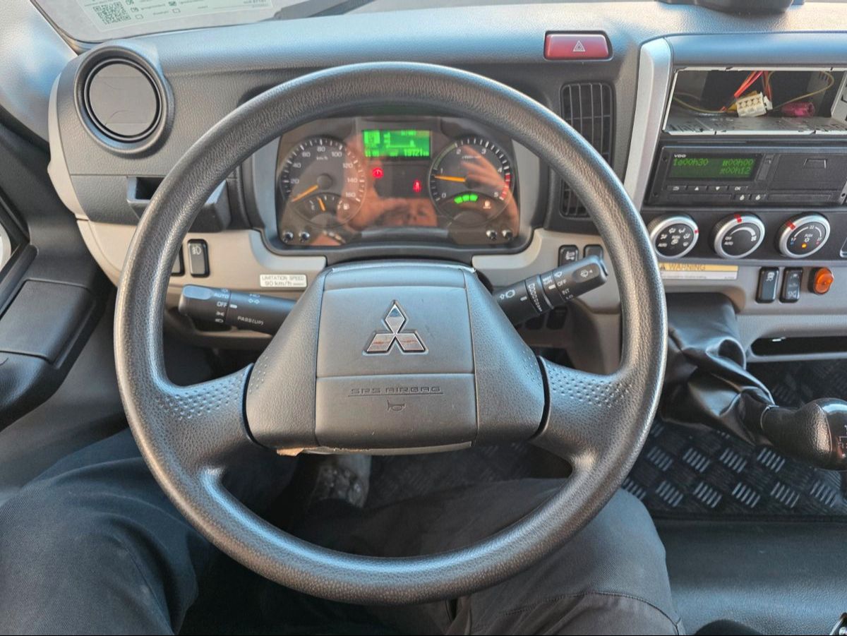 Fahrzeugabbildung Mitsubishi Fuso Canter 7C18 KK Atlas 57.3RC-A2 Funk AHK