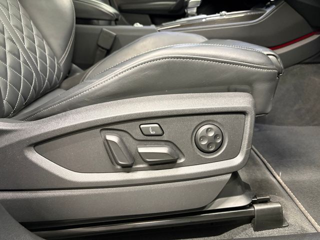 SQ5 Sportback 3.0 TDI quattro MATRIX-LED PANO