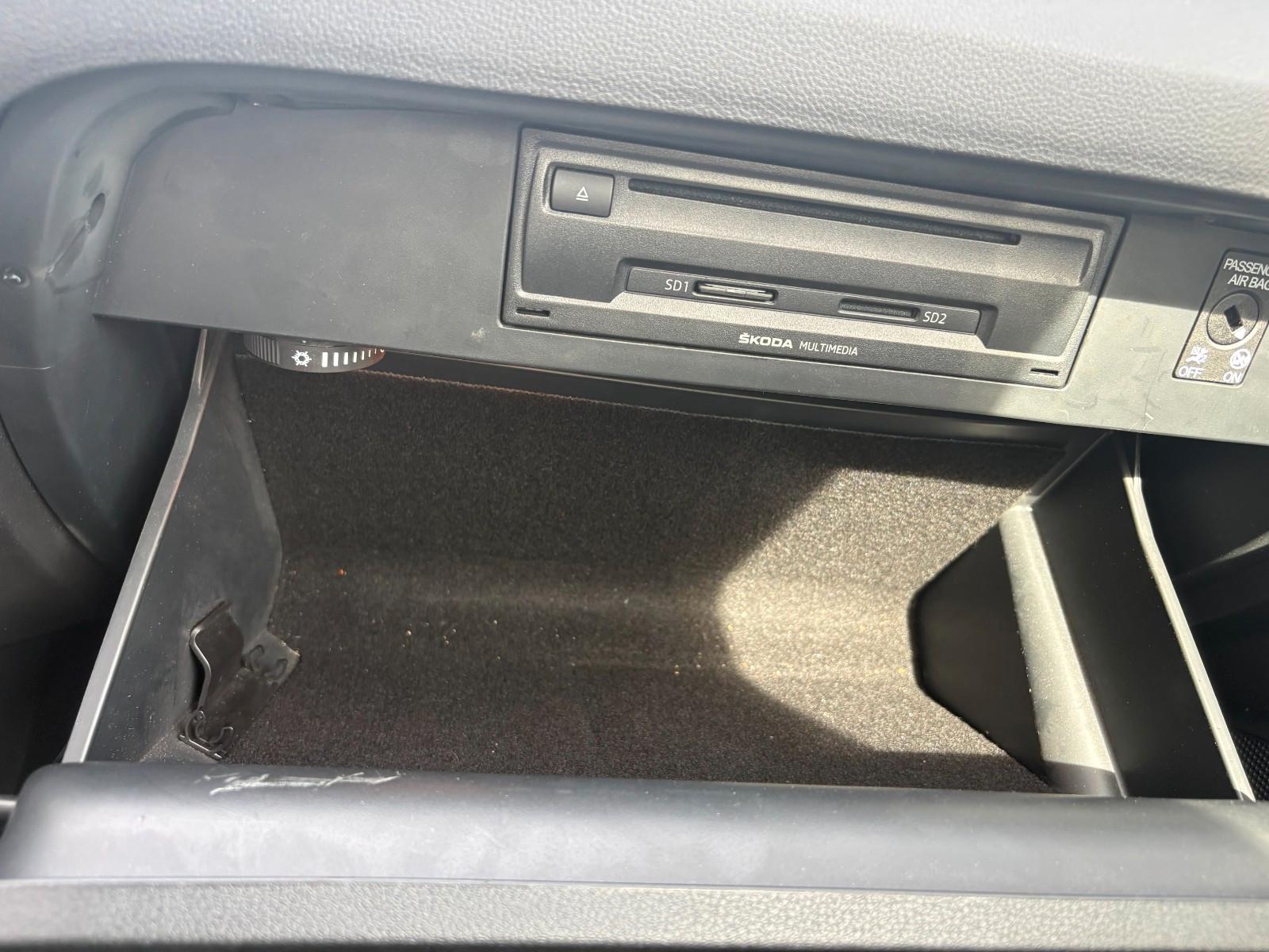 Skoda Octavia 2015 — photo 16