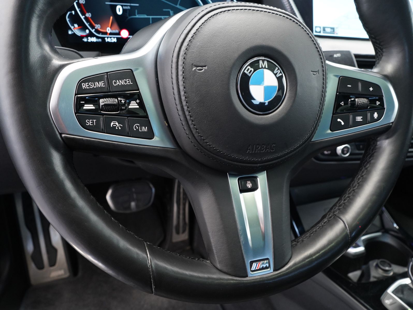 Fahrzeugabbildung BMW 218 i Gran Coupé M Sport PANORAMA