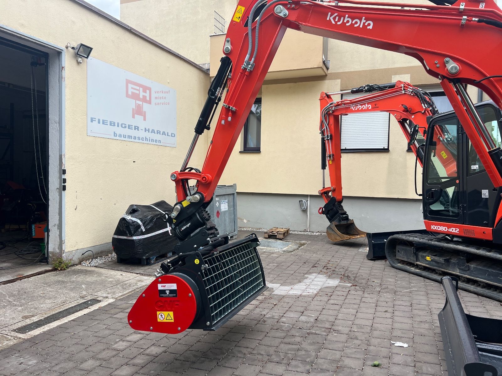 Fahrzeugabbildung Kubota CNF - BMX 200E  New für Radlader und Minibagger