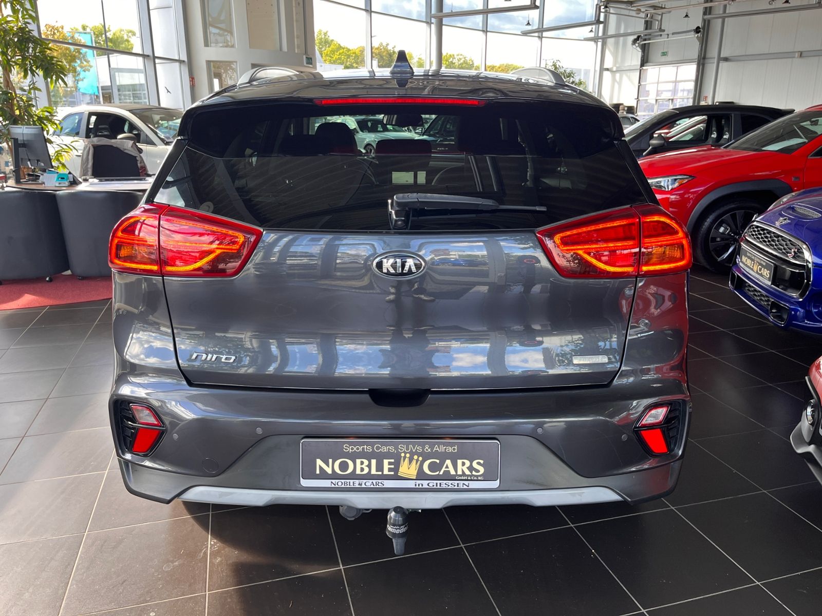 Fahrzeugabbildung Kia Niro Spirit PHEV LED NAVI LEDER SHZ AHK