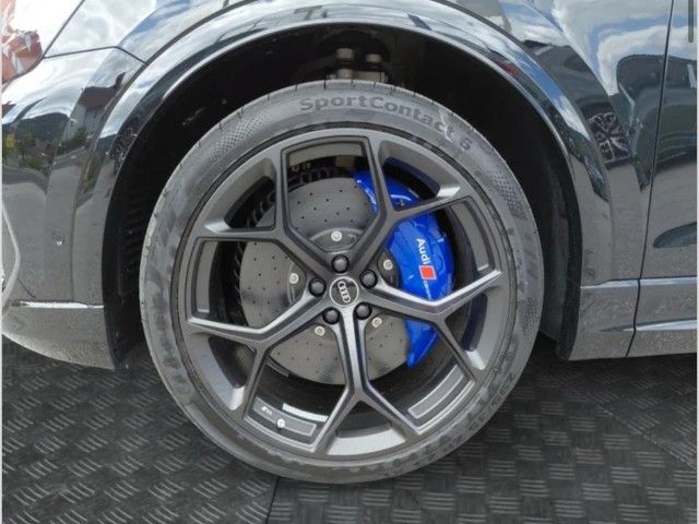 Fahrzeugabbildung Audi RS Q8 performance 4.0 TFSI quattro Carbon
