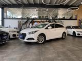 Hyundai i40 cw blue Trend - Hyundai i40: Trend
