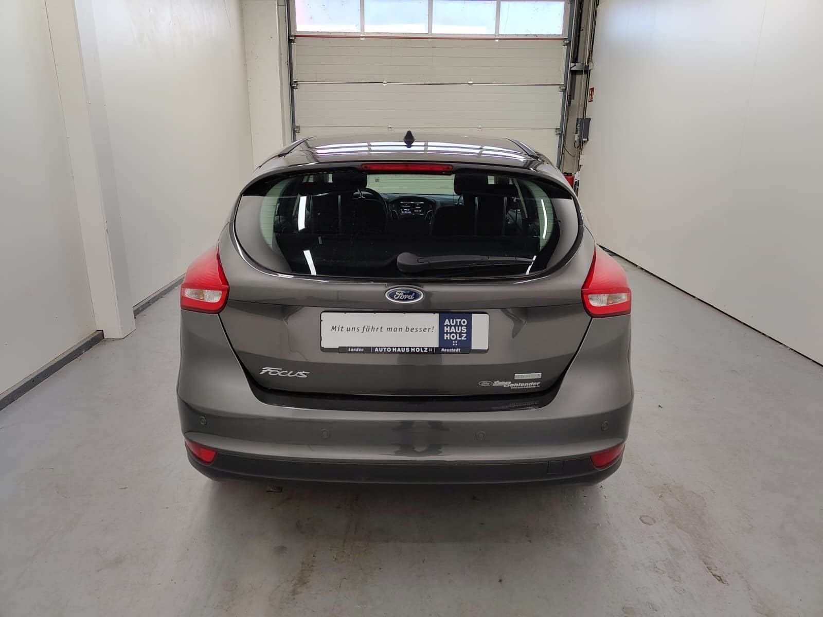 FORD Focus 1.0 EcoBoost Trend Navi SHZ LKH – Bild 3