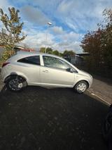 Opel Corsa TÜV neu 07/27 mit Fahrradträger - Opel Corsa: mit Fahrradträger