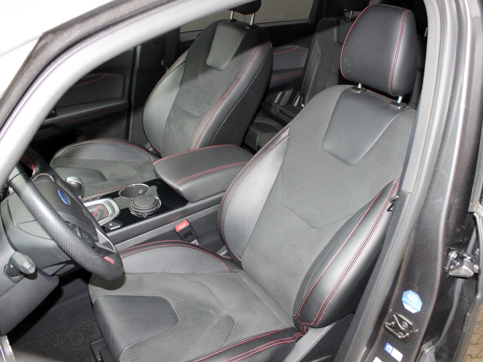 Fahrzeugabbildung Ford S-Max ST-Line 1,5 EcoBoost