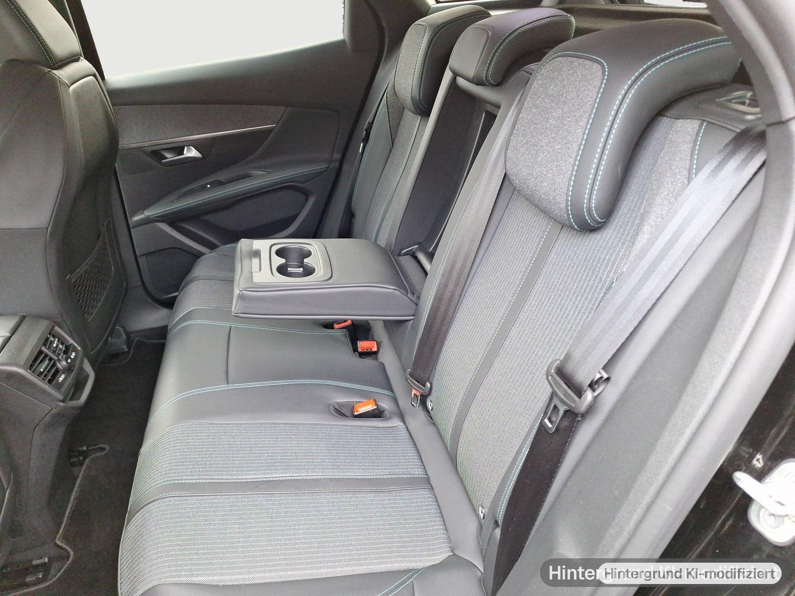 Peugeot 3008 Allure Pack Hybrid225 360°,Navi,Tot-Winkel