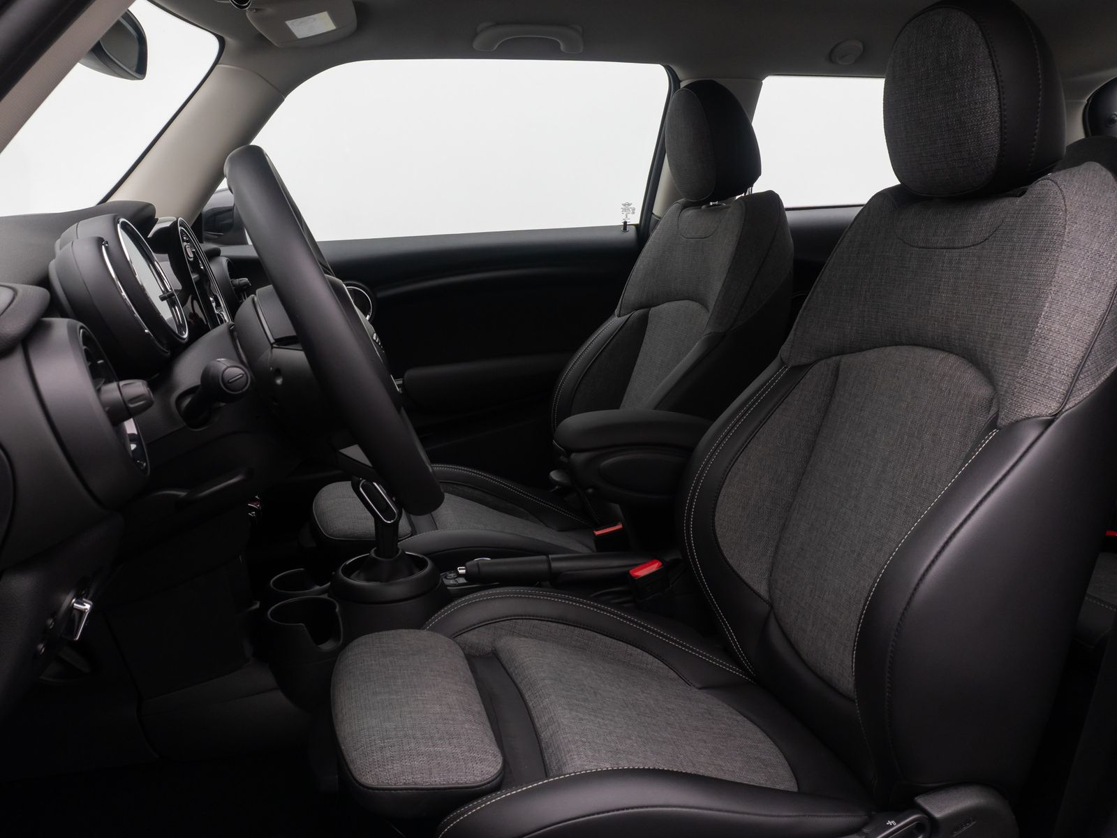 Fahrzeugabbildung MINI COOPER ACC AppleCar DriveAs DAB Teilleder Sport