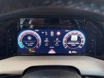 Volkswagen Golf - 10