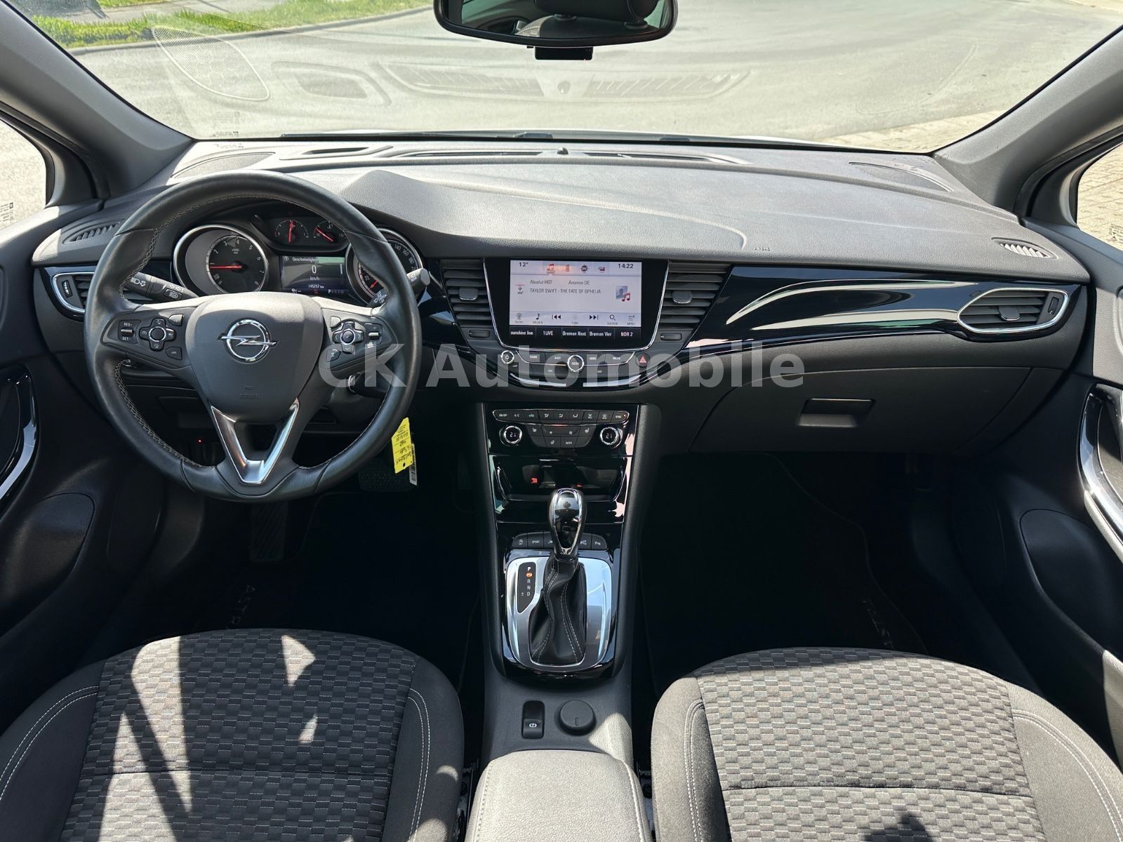Fahrzeugabbildung Opel Astra K 1.6 Turbo Dynamic Autom./Navi/LED/ACC