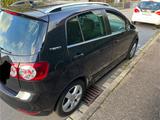 Volkswagen Golf Plus 2.0 TDI DSG Highline Highline - Volkswagen Golf Plus Highline mit Diesel-Antrieb