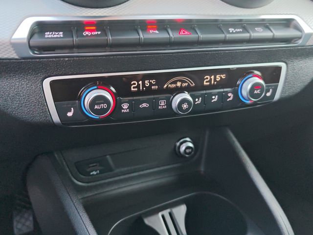 Q2 35 TFSI S line S-tronic