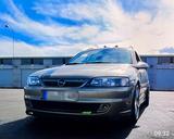 Opel Vectra B 2,0 Caravan - Opel Vectra: B Caravan