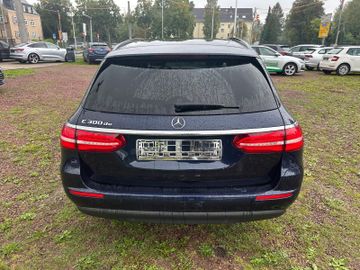 Mercedes E 300 - 9