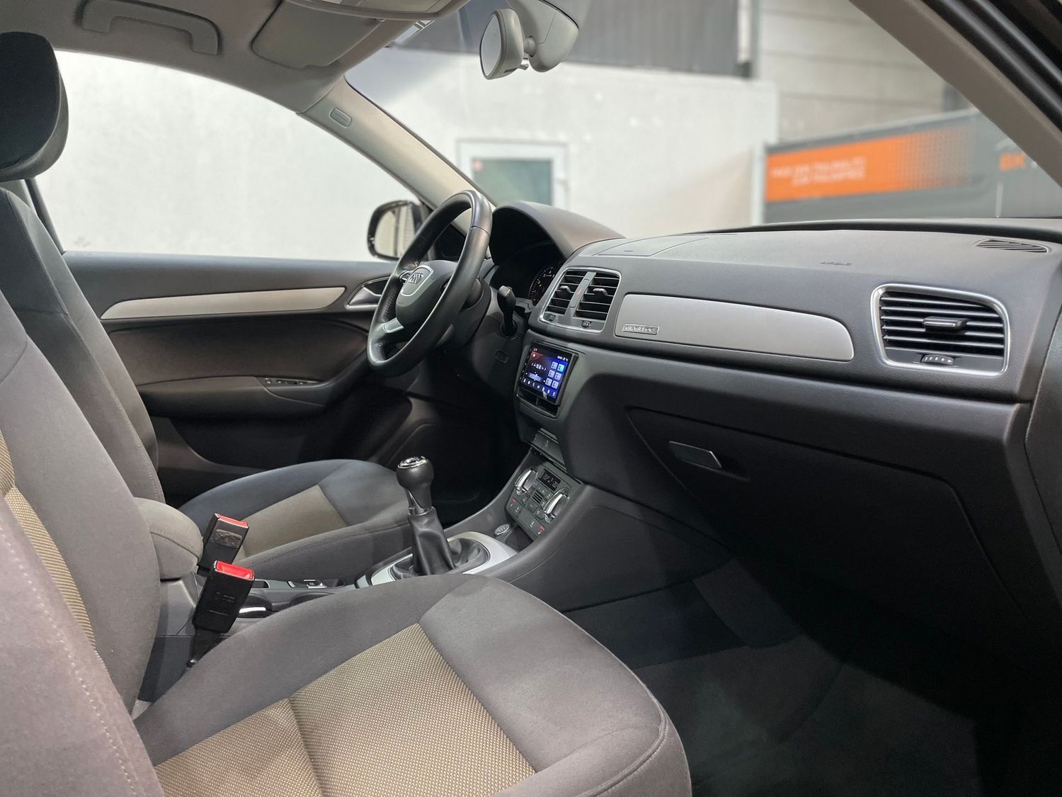 Fahrzeugabbildung Audi Q3 2.0 TFSI quattro S-Line #AHK#Xenon#Navi