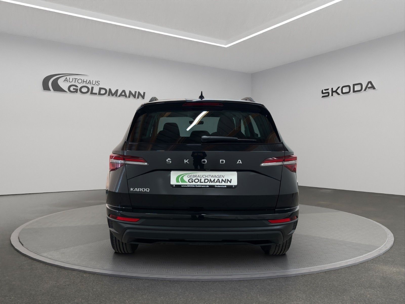 Fahrzeugabbildung SKODA Karoq Tour 1.5 TSI 110 kW PANORAMADACH