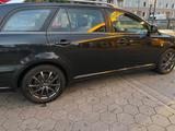 Toyota Avensis - Toyota Avensis aus 2006: Kombi