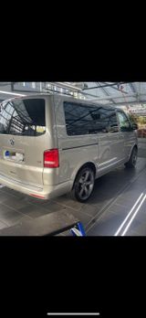 Volkswagen Vw T5 Multivan  TÜV neu - Volkswagen T5 Multivan in Berlin