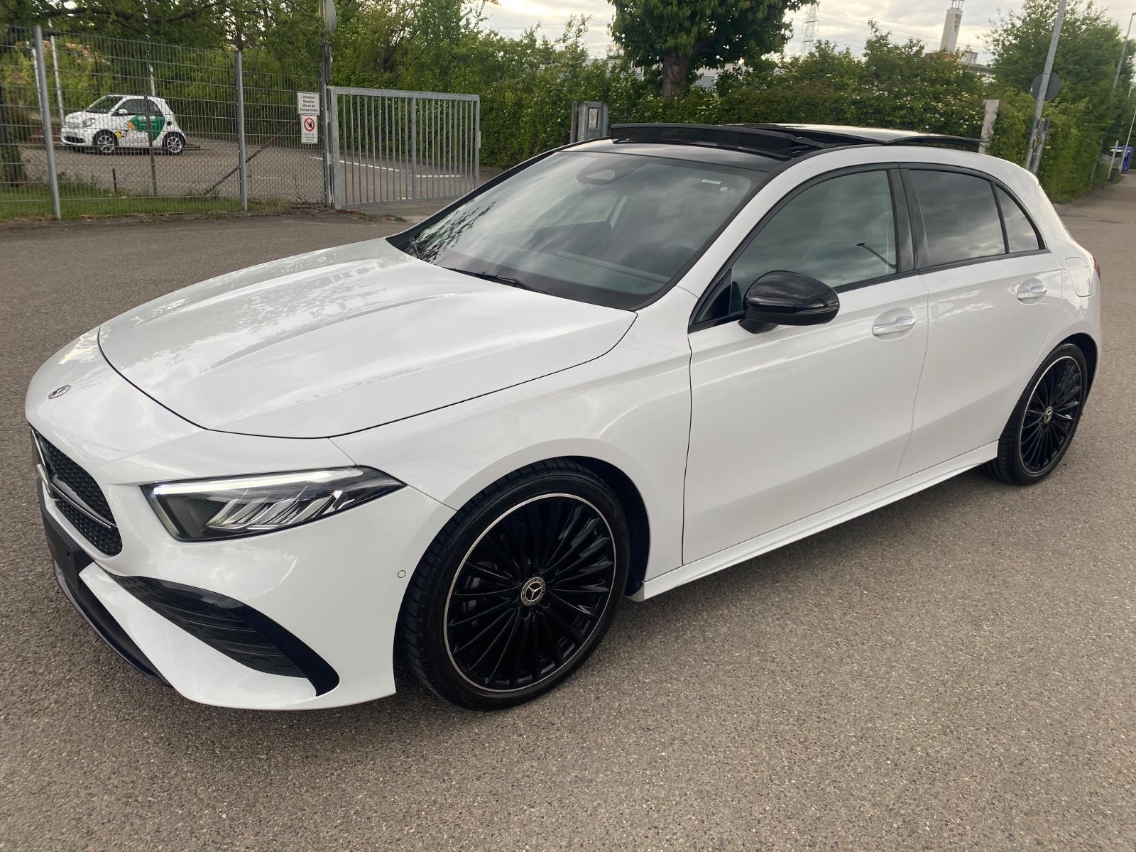 Mercedes-Benz A 200 AMG Line,Pan,Kam,LED,PDC,Night Paket,19Z