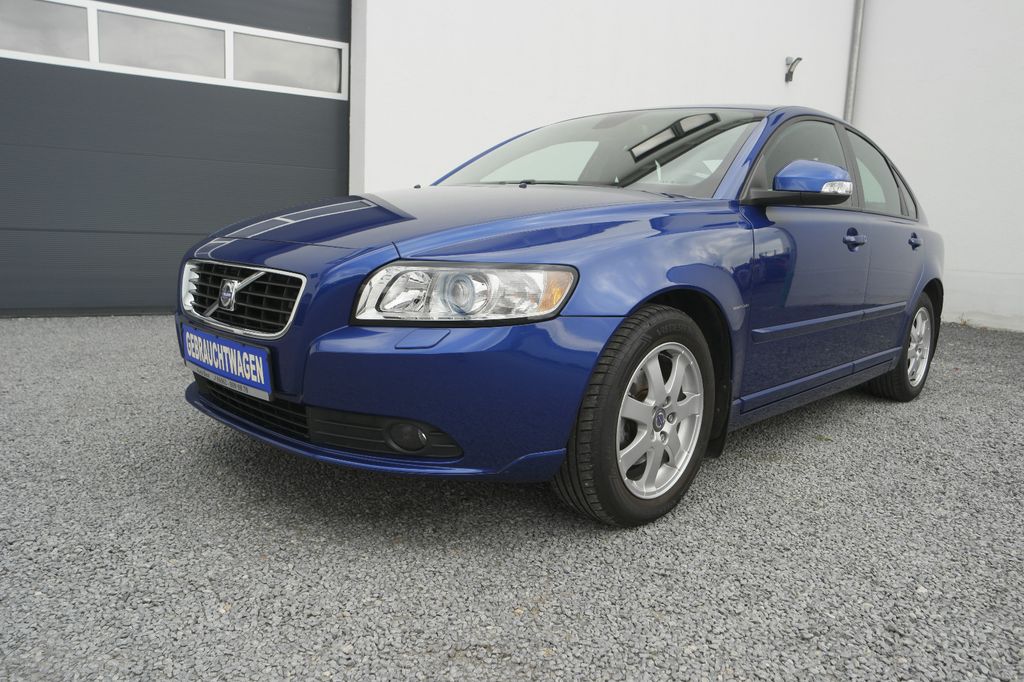 Volvo S40