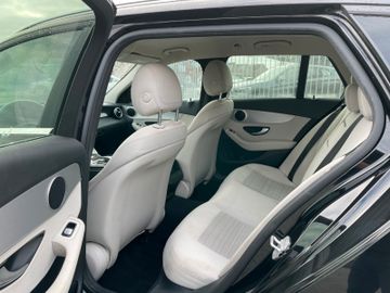 Mercedes C 200 - 12