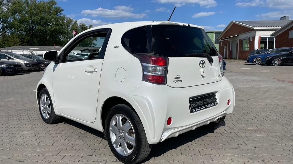 Toyota IQ