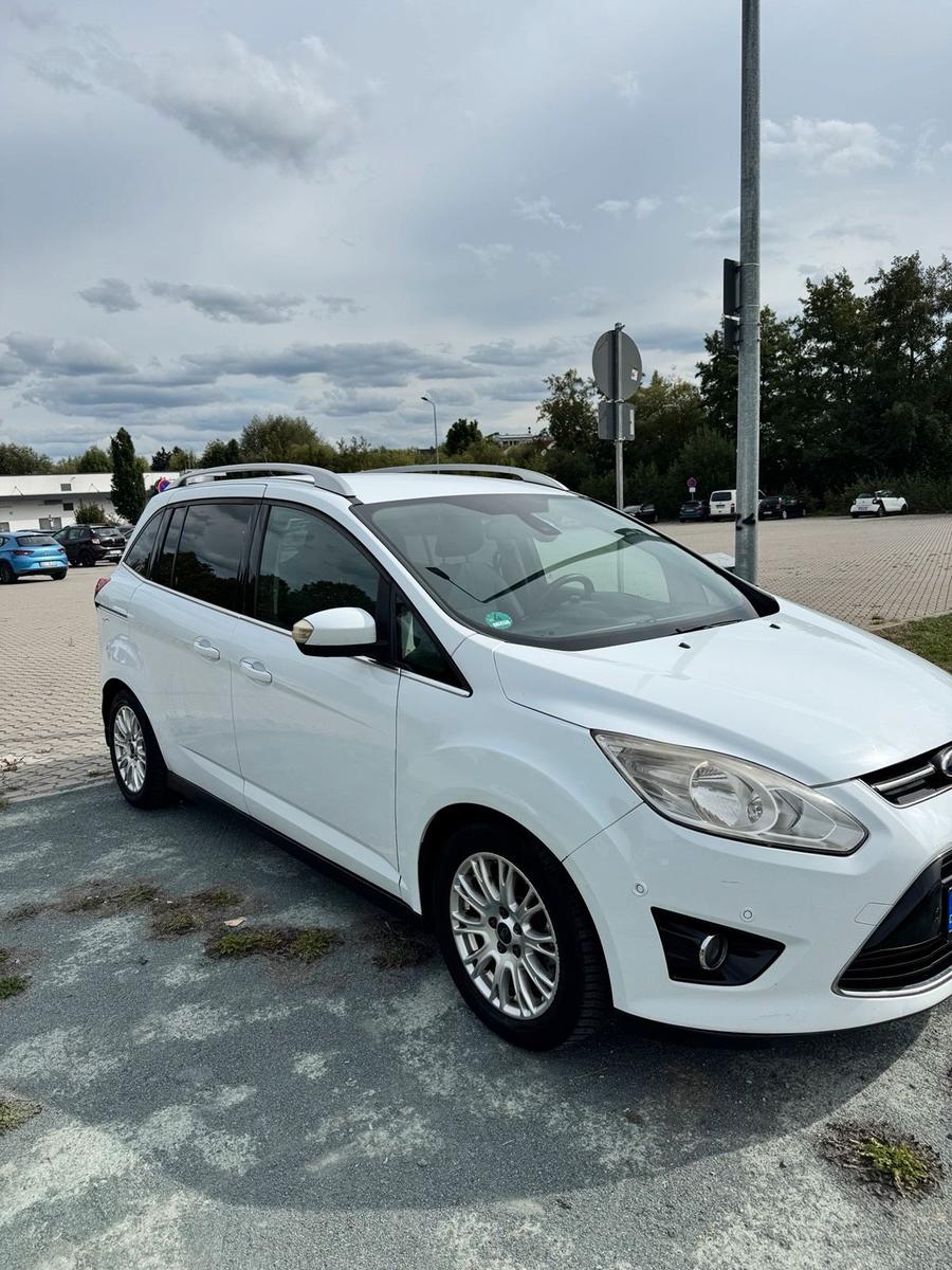 Ford Grand C-MAX 2012 — photo 6