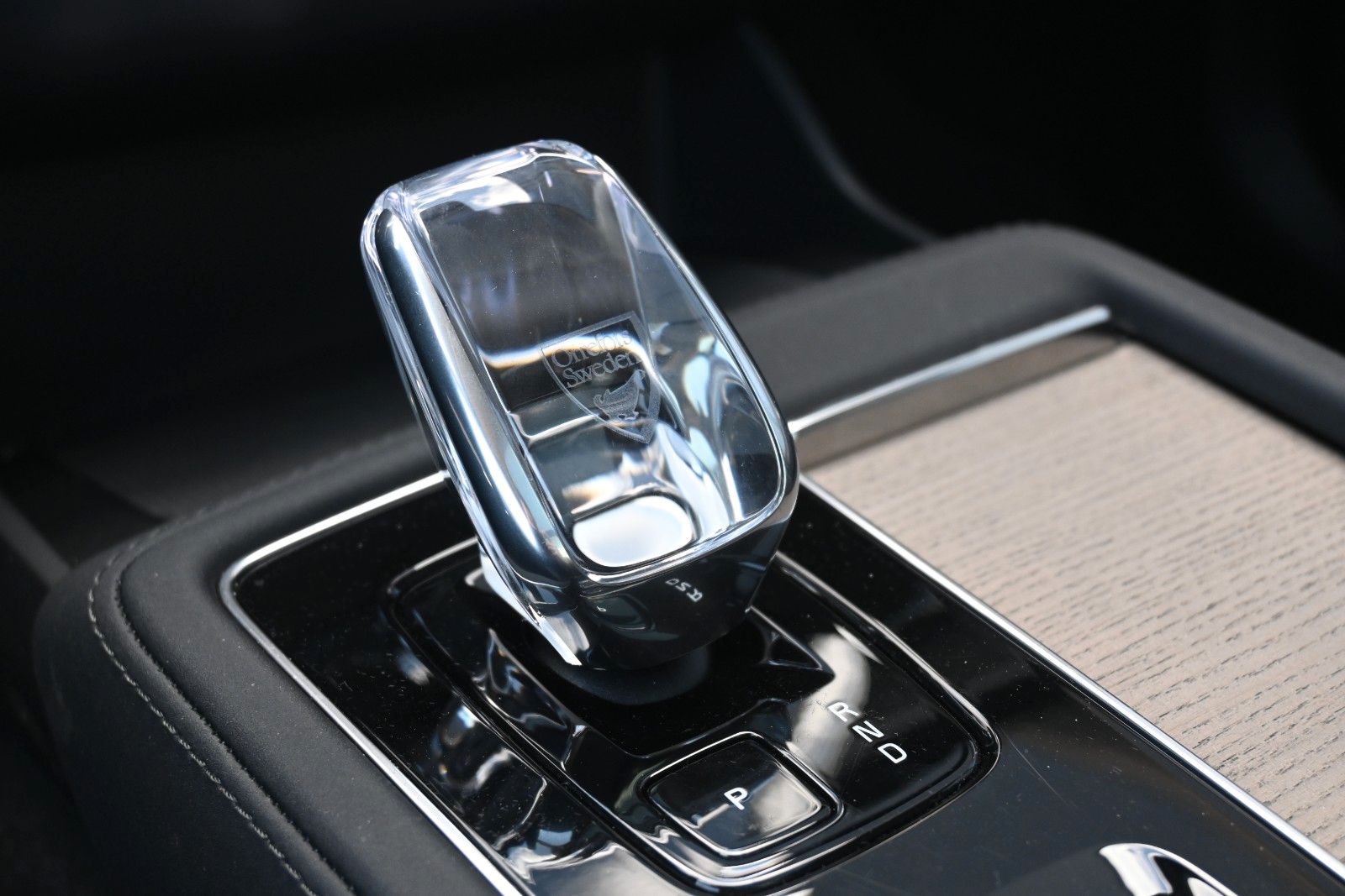 Fahrzeugabbildung Volvo XC90 T8 AWD Plus Dark*PANO*360°*HuD*H&K*ACC