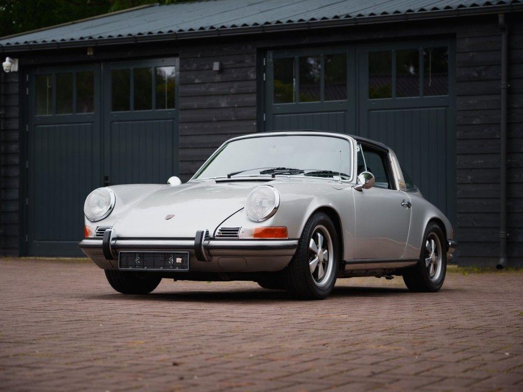 Porsche 911 Urmodell Targa - 2.4L - Silver Metallic 