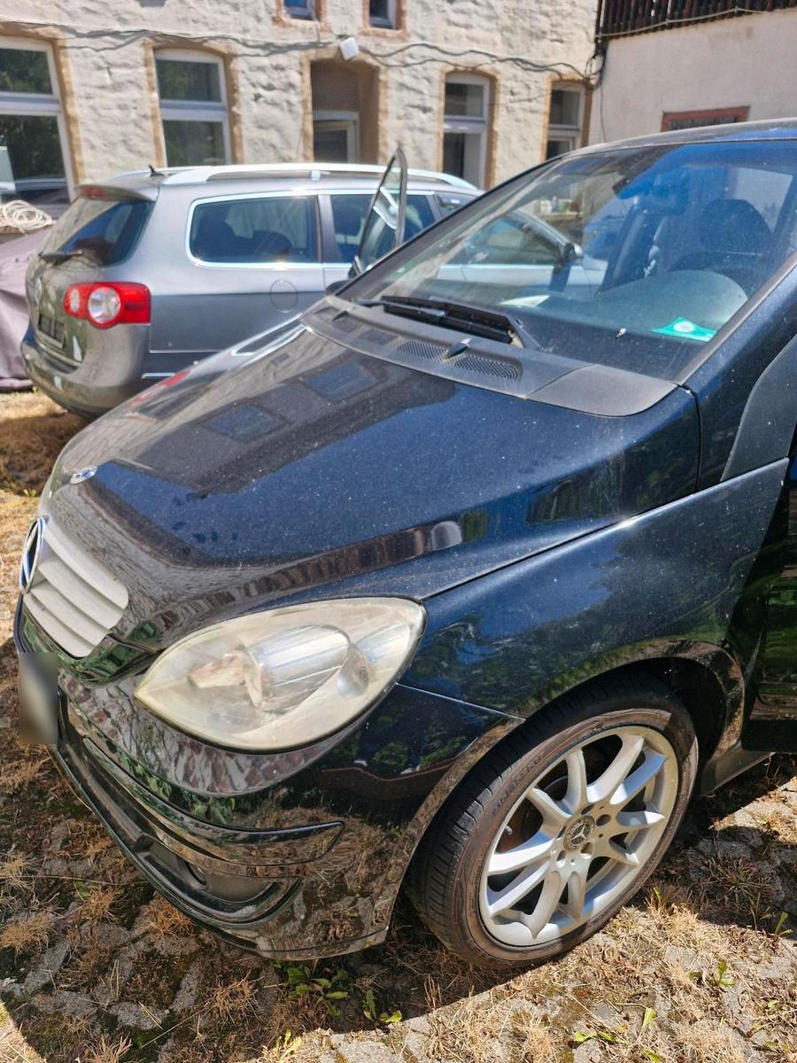 Mercedes-Benz B 170
