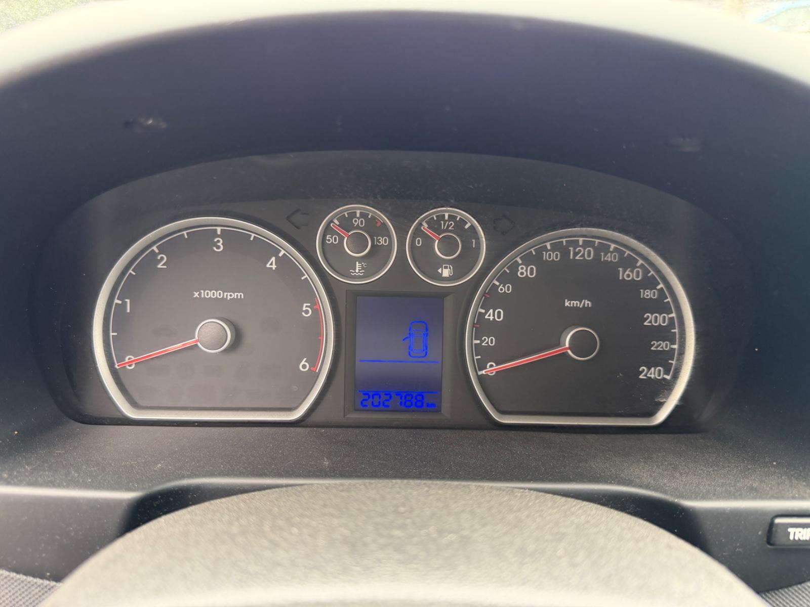 Hyundai i30 2011 — photo 13
