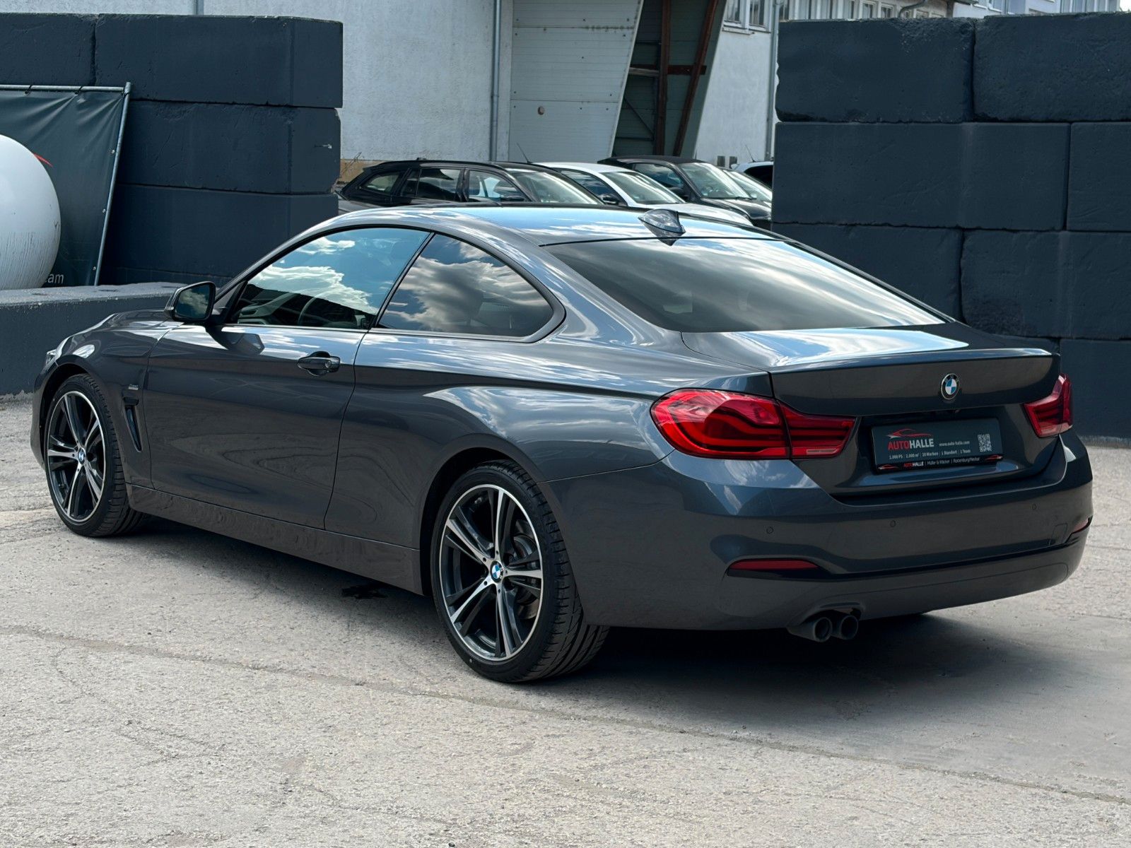 Fahrzeugabbildung BMW 420i  Coupe Sport Line Leder Tempomat HiFi SHZ