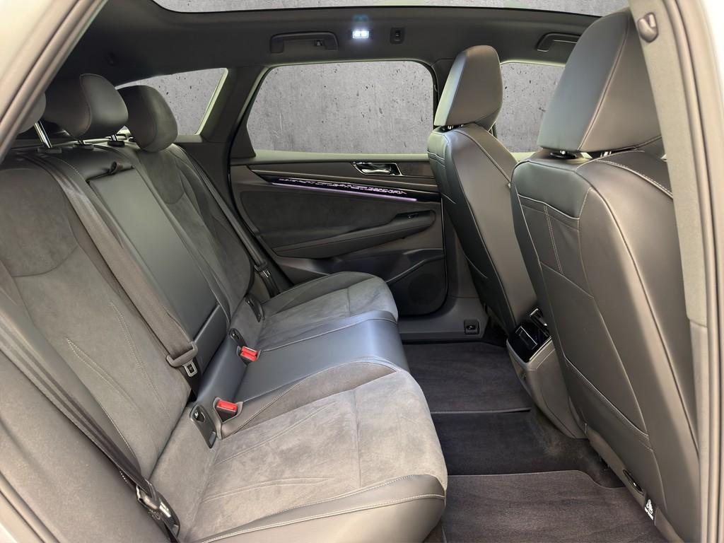 Volkswagen ID.7 Tourer Pro 77 kWh 1-Gang-Automatik AHK