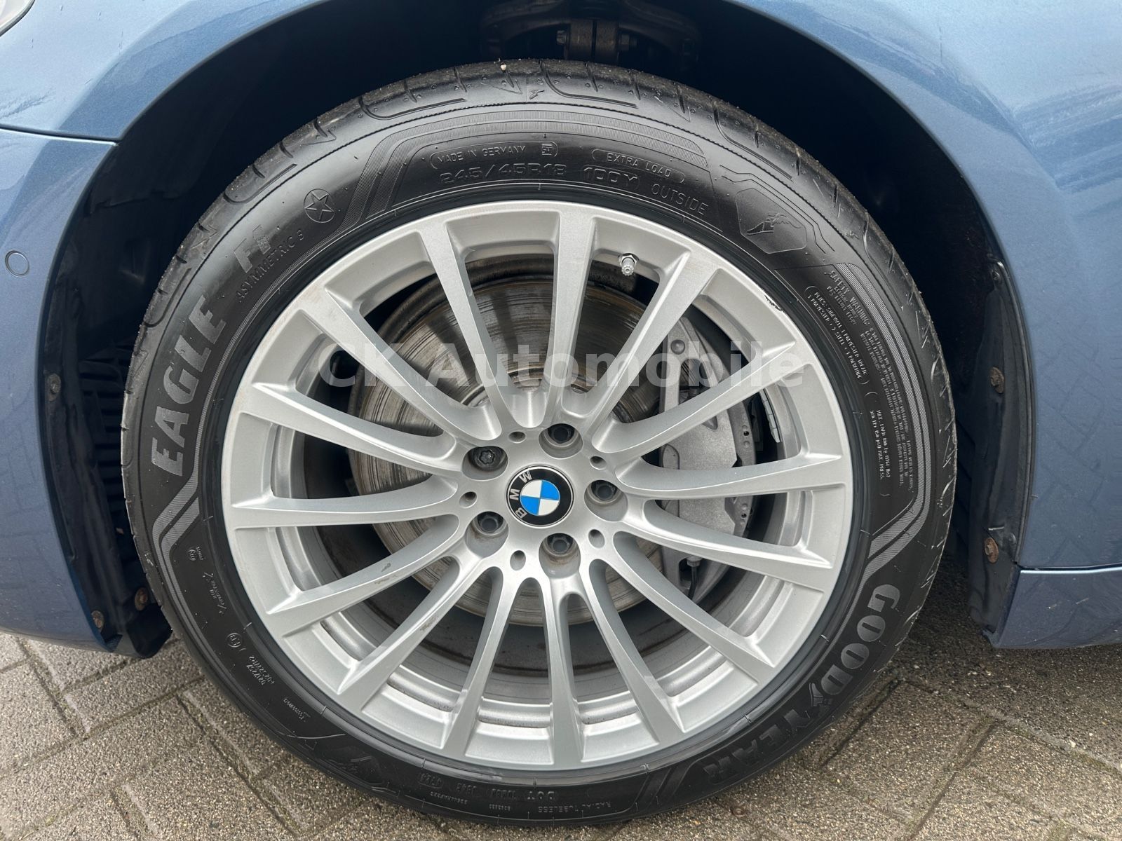 Fahrzeugabbildung BMW 530d Lim./Navi/Head-Up/Laser/Leder/Kamera