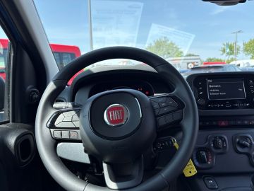Bild 14 Fiat Panda DAB Spurhalteass. Verkehrszeichenerk. Notb