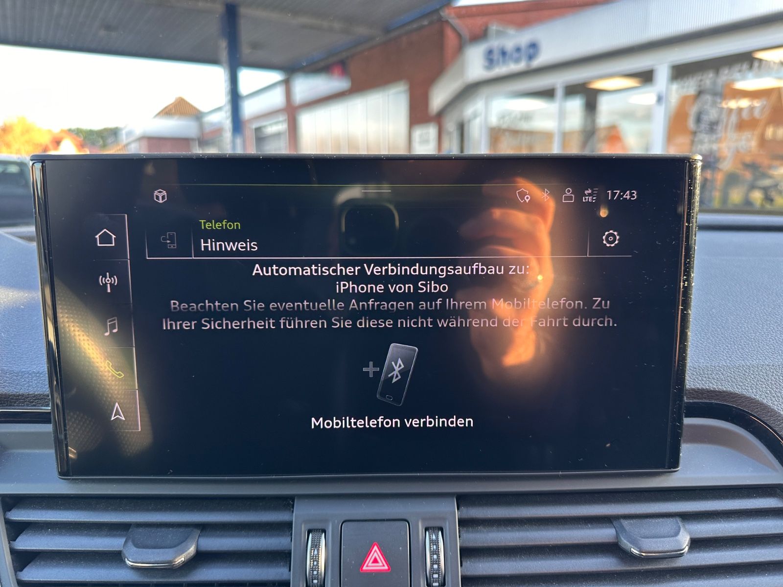 Fahrzeugabbildung Audi Q5 40 TDI quattro S line AHK/ACC/Navi/APP/LED