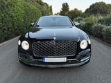 Bentley Flying Spur W12 Mullinier - Bentley Flying Spur: Schwarz