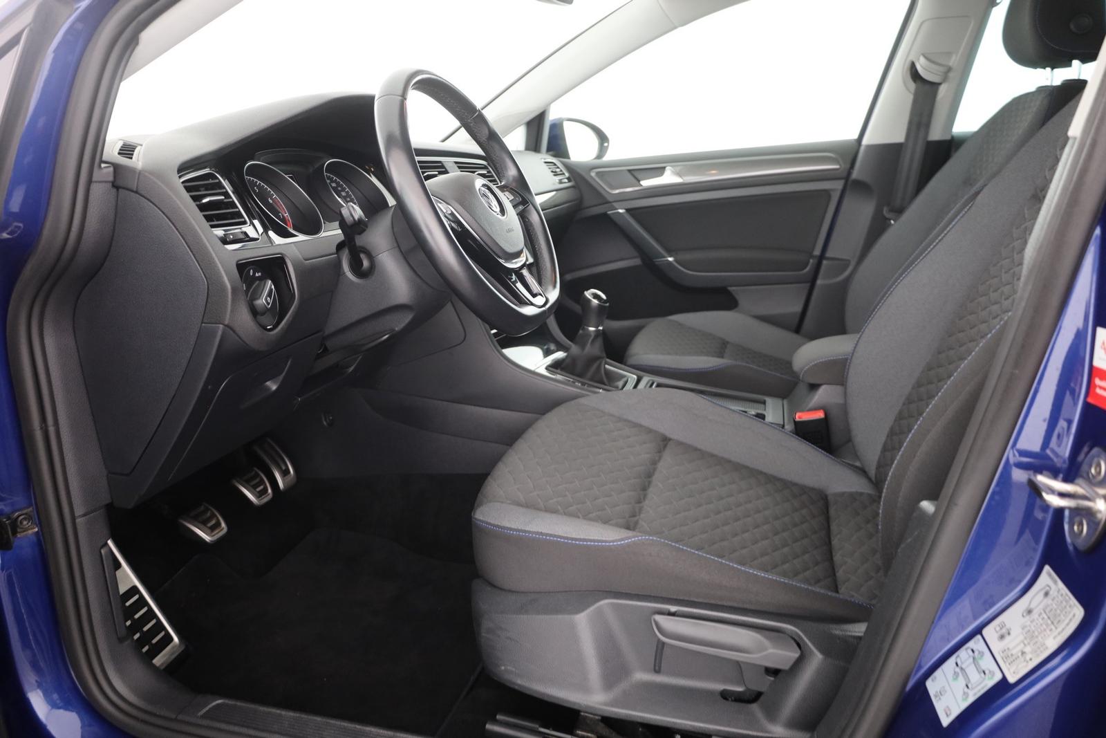 Volkswagen Golf VII 1.5 TSI Join Navi Standheizung ACC PDC