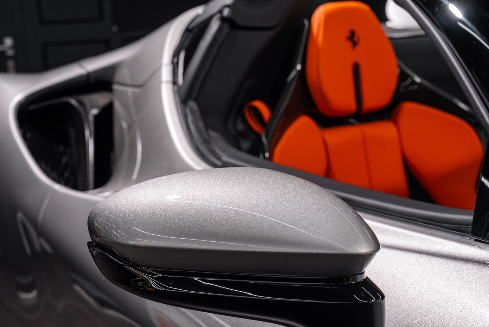 Fahrzeugabbildung Ferrari SF90 Spider FULL CARBON/LIFT/PAINTED SHIELDS