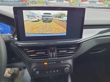 Bild 6 Ford Focus Turnier 1.5 ST-Line X - LED,ACC,EHK,SHZG