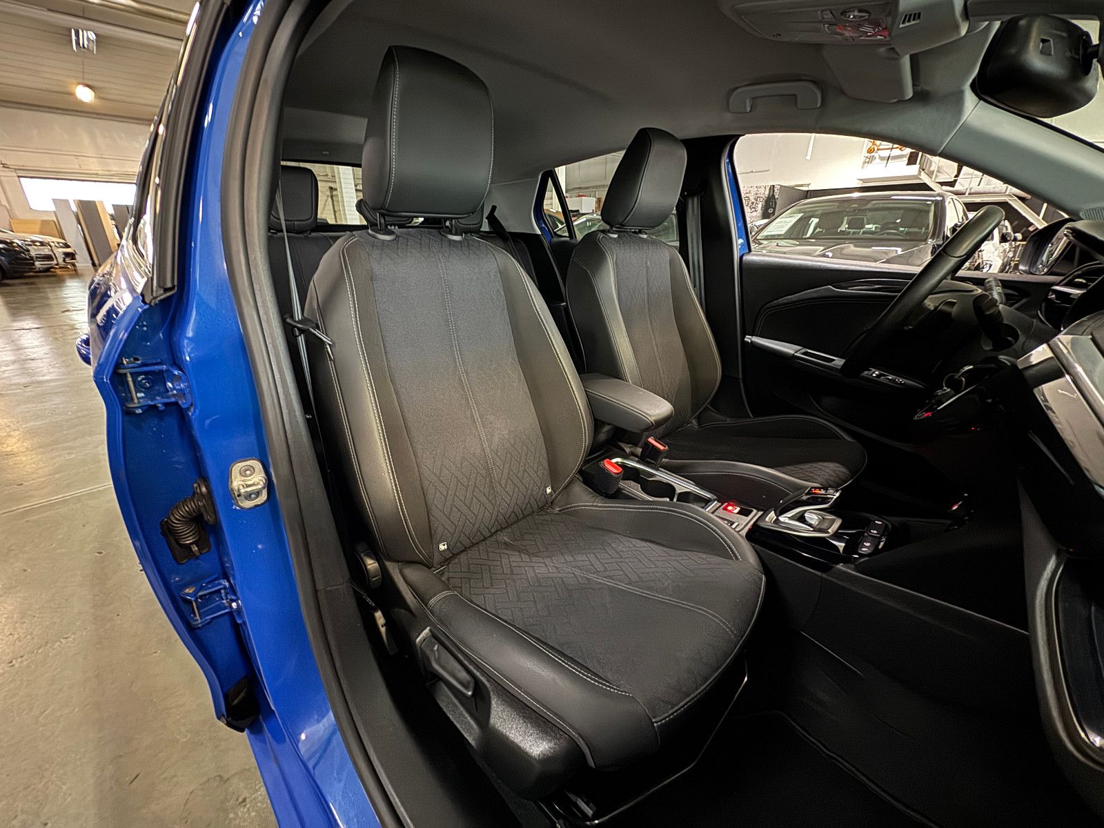 Fahrzeugabbildung Opel Corsa 1.2 AUTOMATIK ELEGANCE NAVI KAMERA VIRTUAL