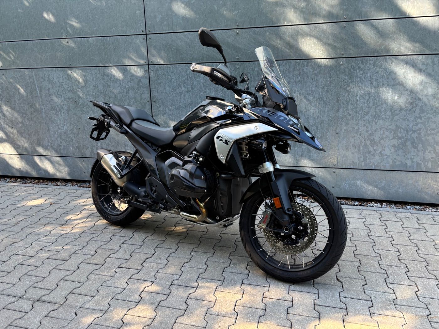 Fahrzeugabbildung BMW R 1300 GS Triple Black 3 Pakete