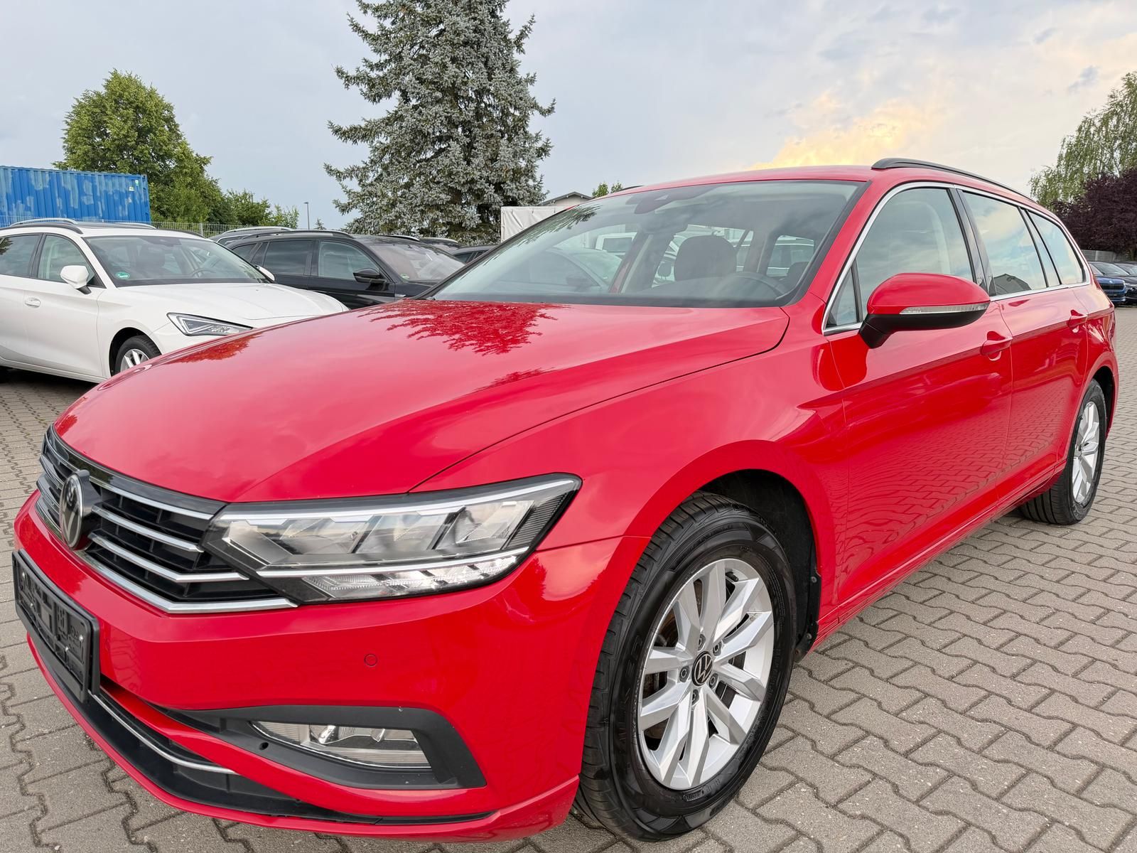 VW Passat Var 2.0TDI Business Virtual Kamera Navi