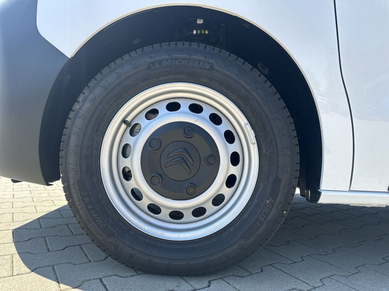 Fahrzeugabbildung Citroën ë-Jumpy Kasten Standard